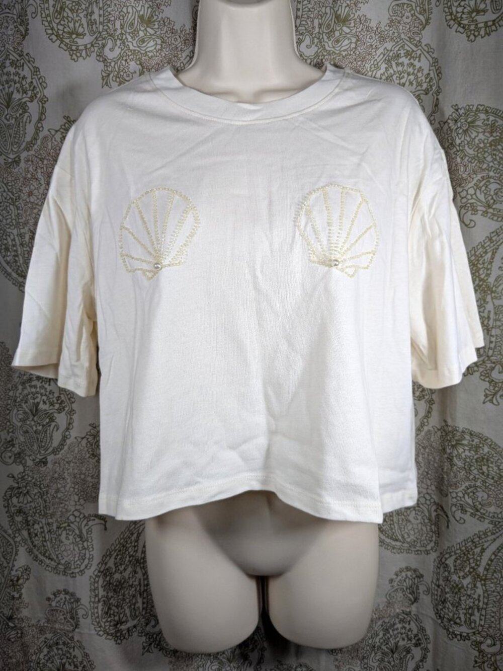 Future Collective Boxy Crop Top M Cream Seashell Beaded Shirt Coastal Casual NWT